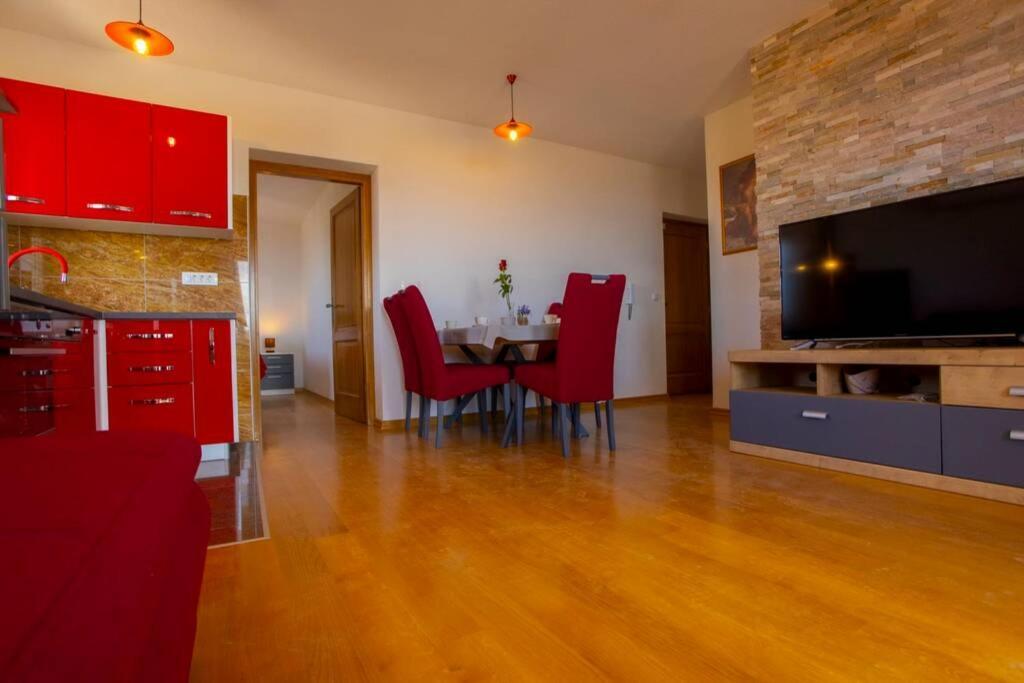 Apartments Vladimir #5 Makarska Exterior photo