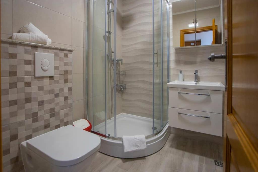 Apartments Vladimir #5 Makarska Exterior photo